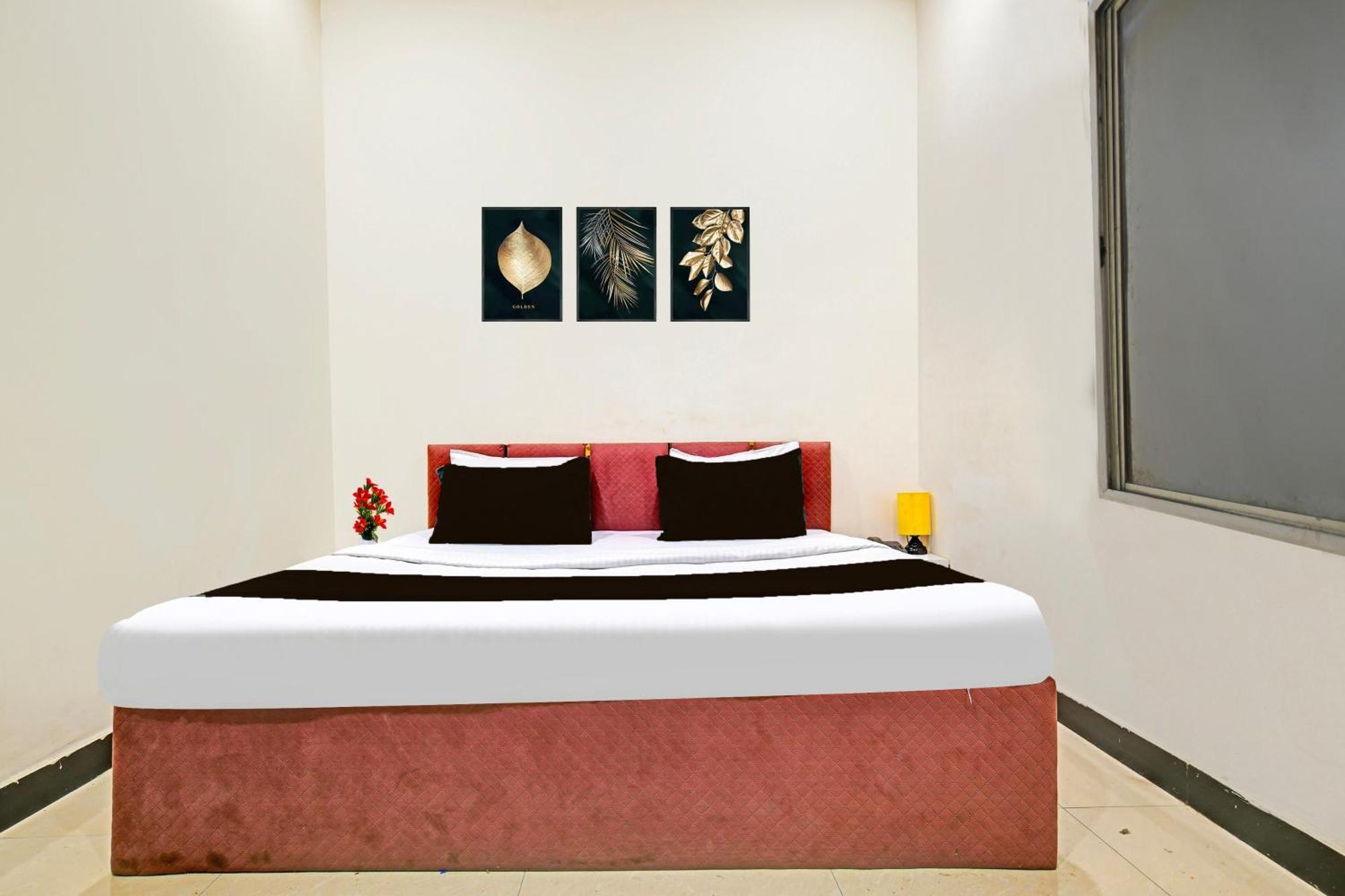 Super Hotel O Hanuman Naka Ujjain Formerly Krishna Palace Екстер'єр фото